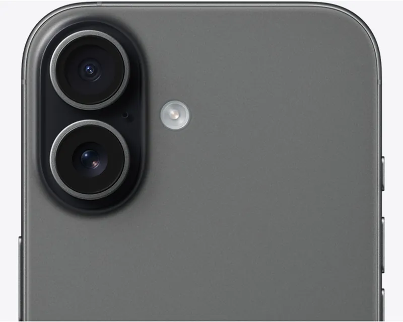 iPhone 17 512GB Black — UAE version — Photo 2 of 3
